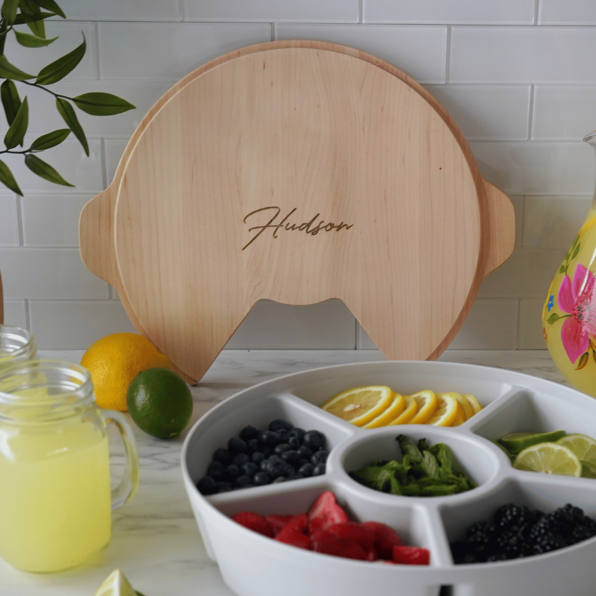 SwivelServe Maple Client Gift Set